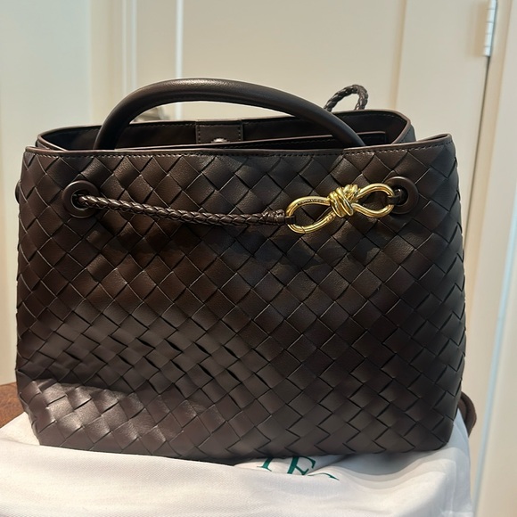 Leather brown shoulder bag, brand new. - Picture 1 of 3